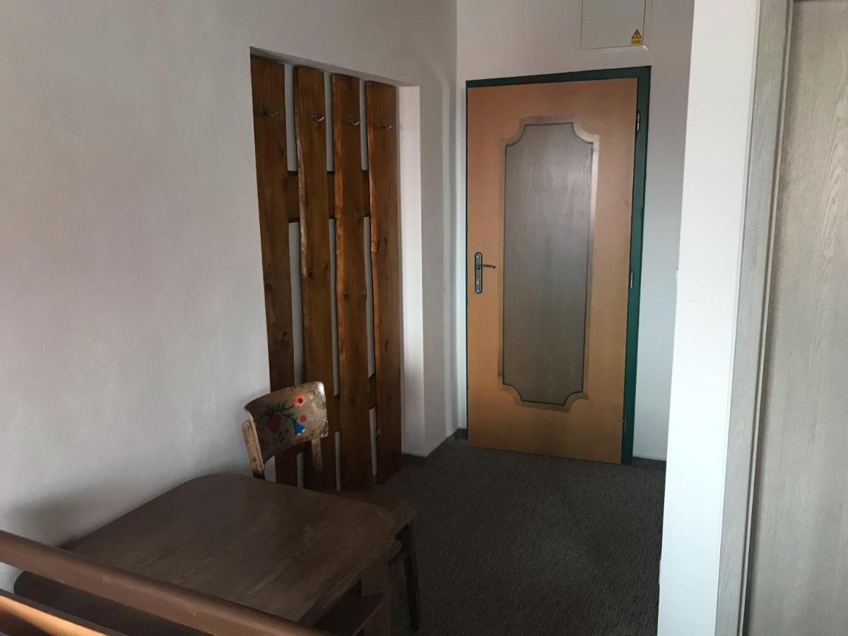Bendovsky Dvur Bed & Breakfast Dusniky Ngoại thất bức ảnh