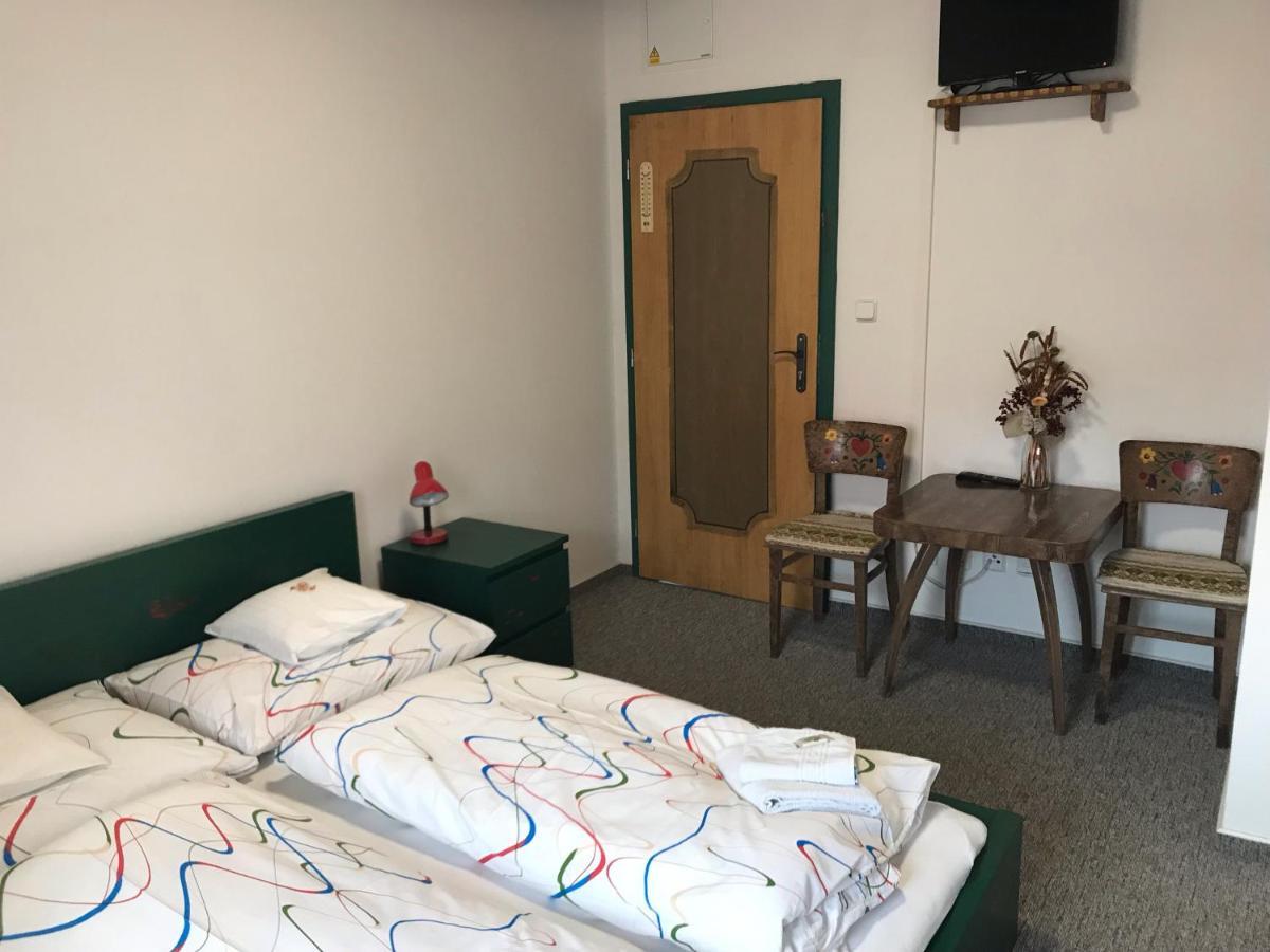 Bendovsky Dvur Bed & Breakfast Dusniky Ngoại thất bức ảnh